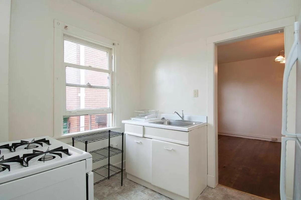 6539 Northumberland St #FL2 - Photo 5 of 13