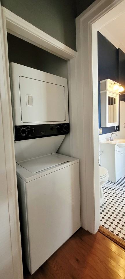 463 W Church St #1B - Photo 6 of 16