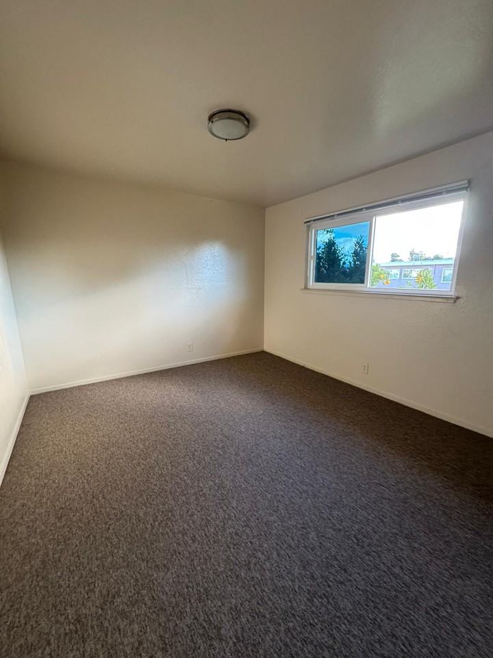 4250 Central Ave #6 - Photo 3 of 13