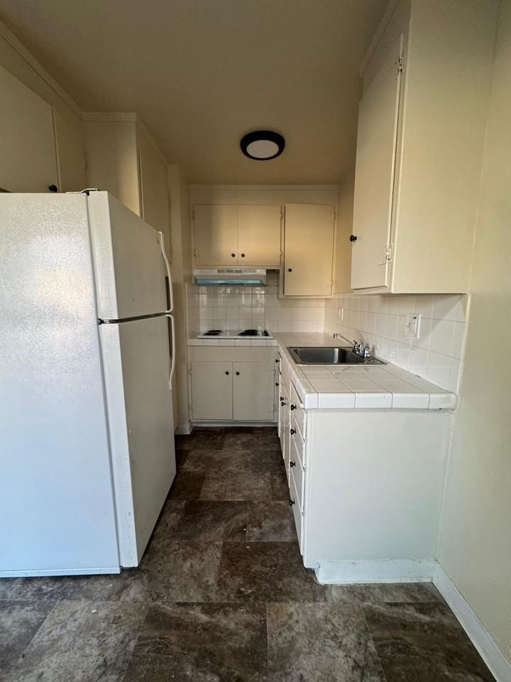4250 Central Ave #6 - Photo 6 of 13