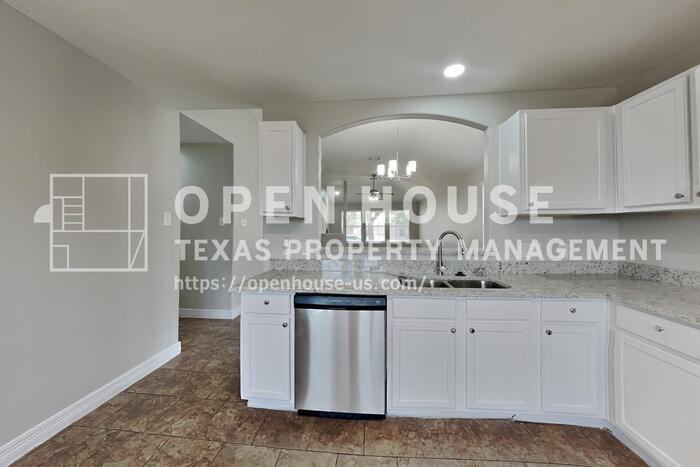 19518 Kadabra Dr - Photo 5 of 20