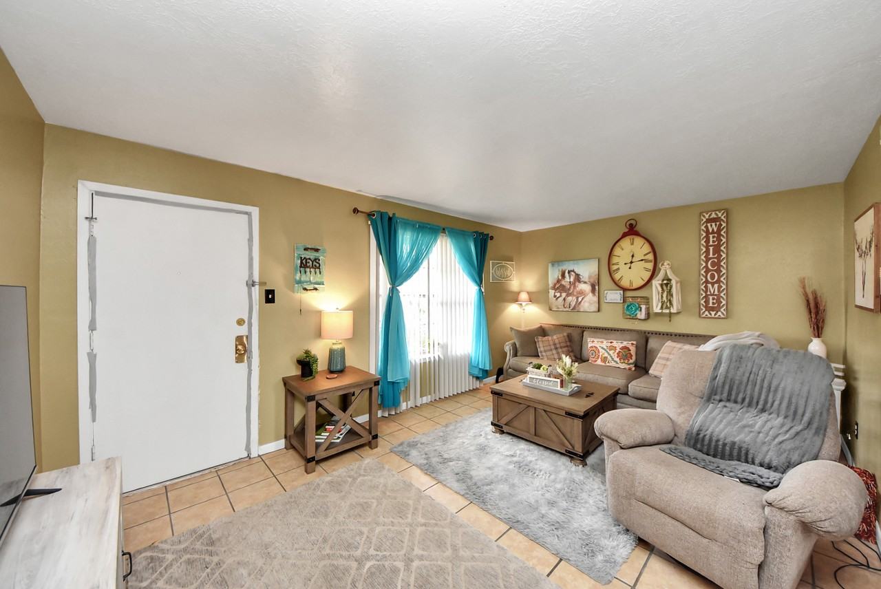 3004 Neyland St #NA - Photo 4 of 14