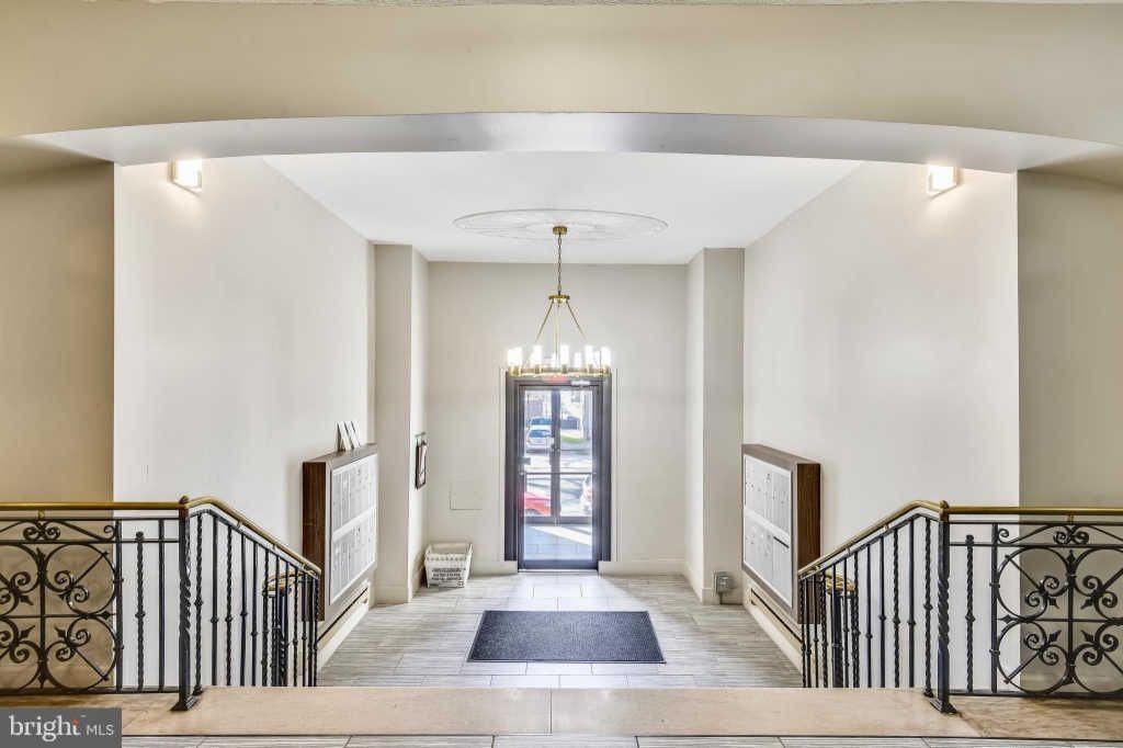 3719 12th St Ne #202 - Photo 4 of 29