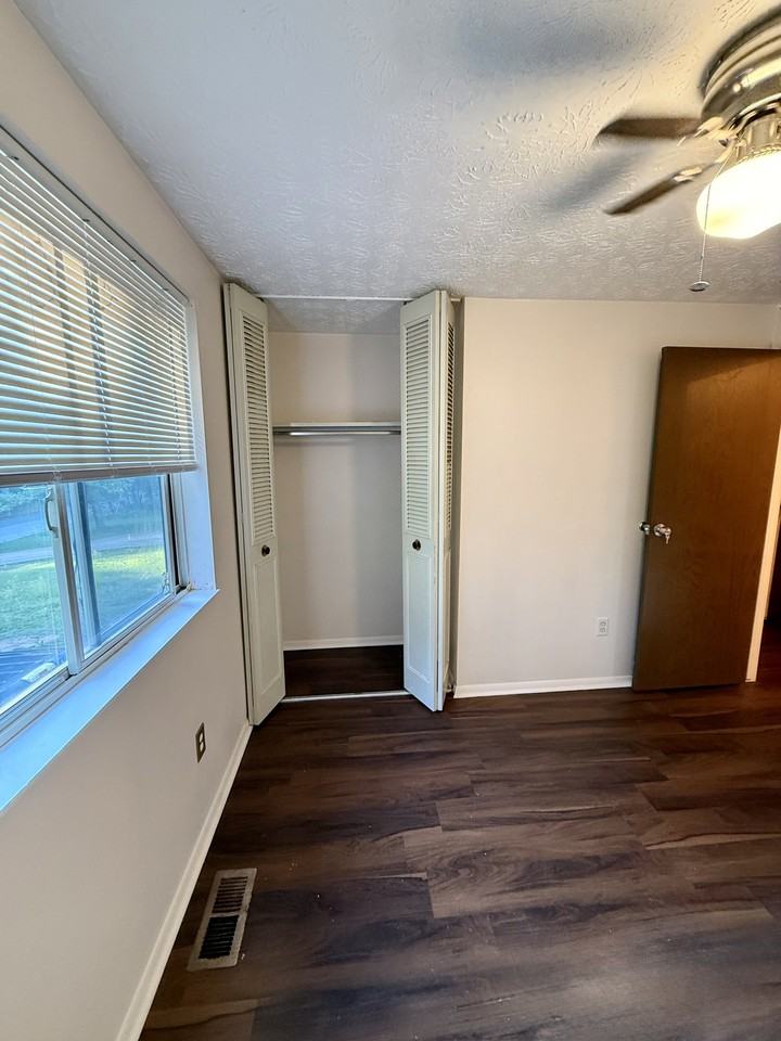 1065 Martin Rd #A - Photo 3 of 6