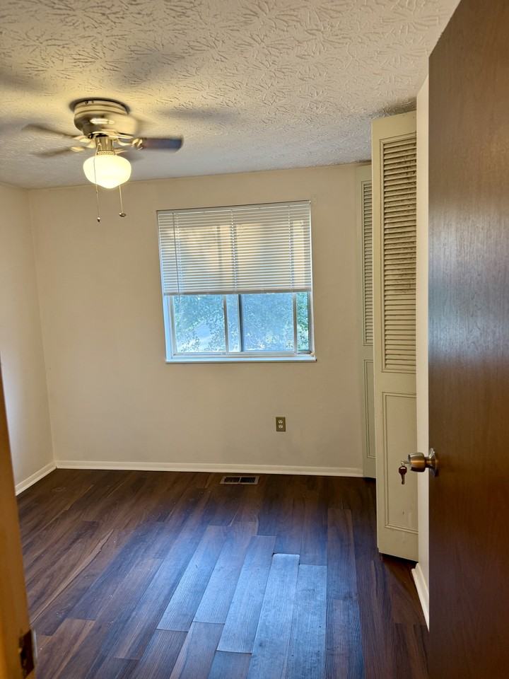 1065 Martin Rd #A - Photo 6 of 6