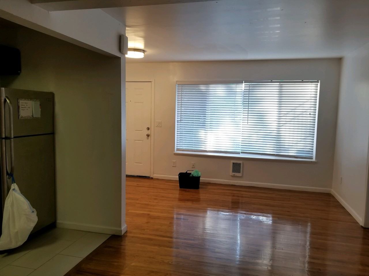 10640 Se 16th St #3 - Photo 5 of 10
