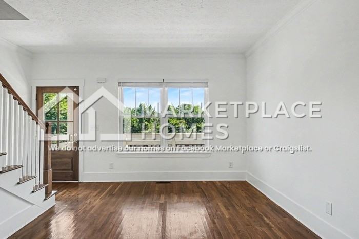 178 Briar Rd - Photo 6 of 28