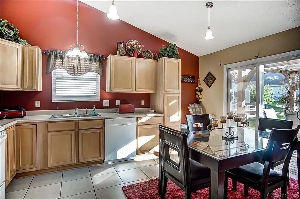 32 N Glen Oak Dr #NA - Photo 6 of 20