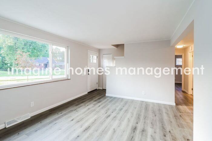 591 Picuda Ct - Photo 5 of 22