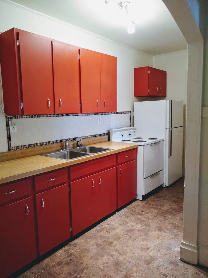 3663 4th Ave N #NA - Photo 2 of 3