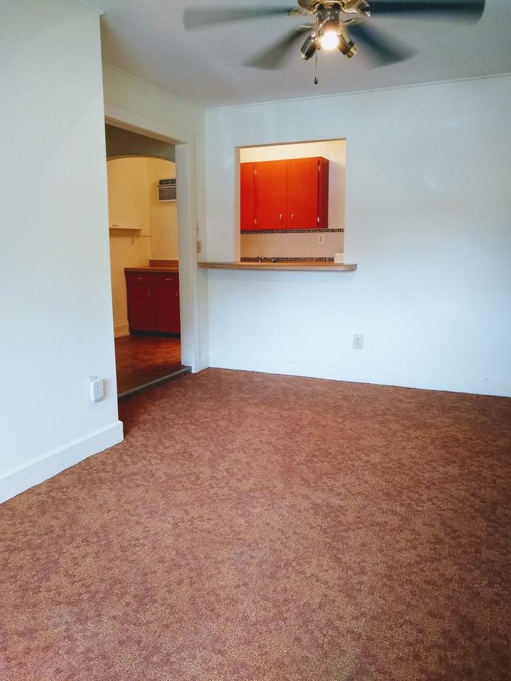 3663 4th Ave N #NA - Photo 3 of 3