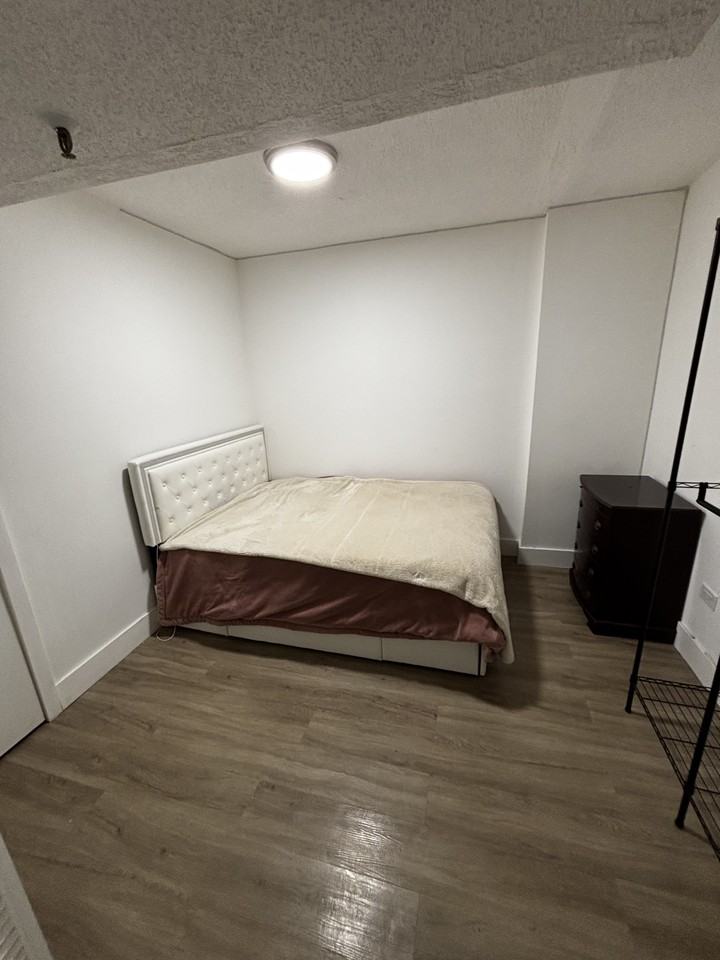 900 Ne 195th St #217 - Photo 7 of 10