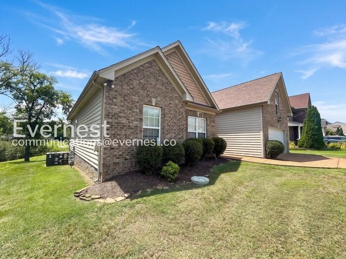 4513 Hamilton Ln - Photo 4 of 34