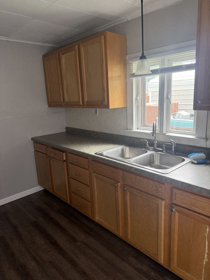 204 1/2 E Sheen Ave #NA - Photo 6 of 12