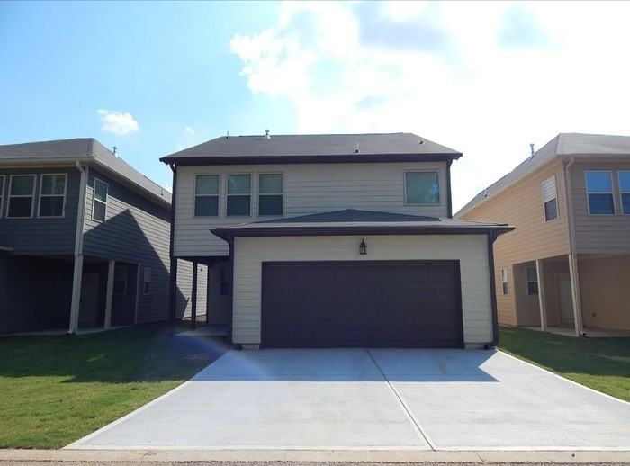 2182 Turnbury Glen Walk - Photo 2 of 6