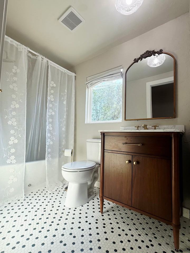 10 Hurford Ave #NA - Photo 4 of 20