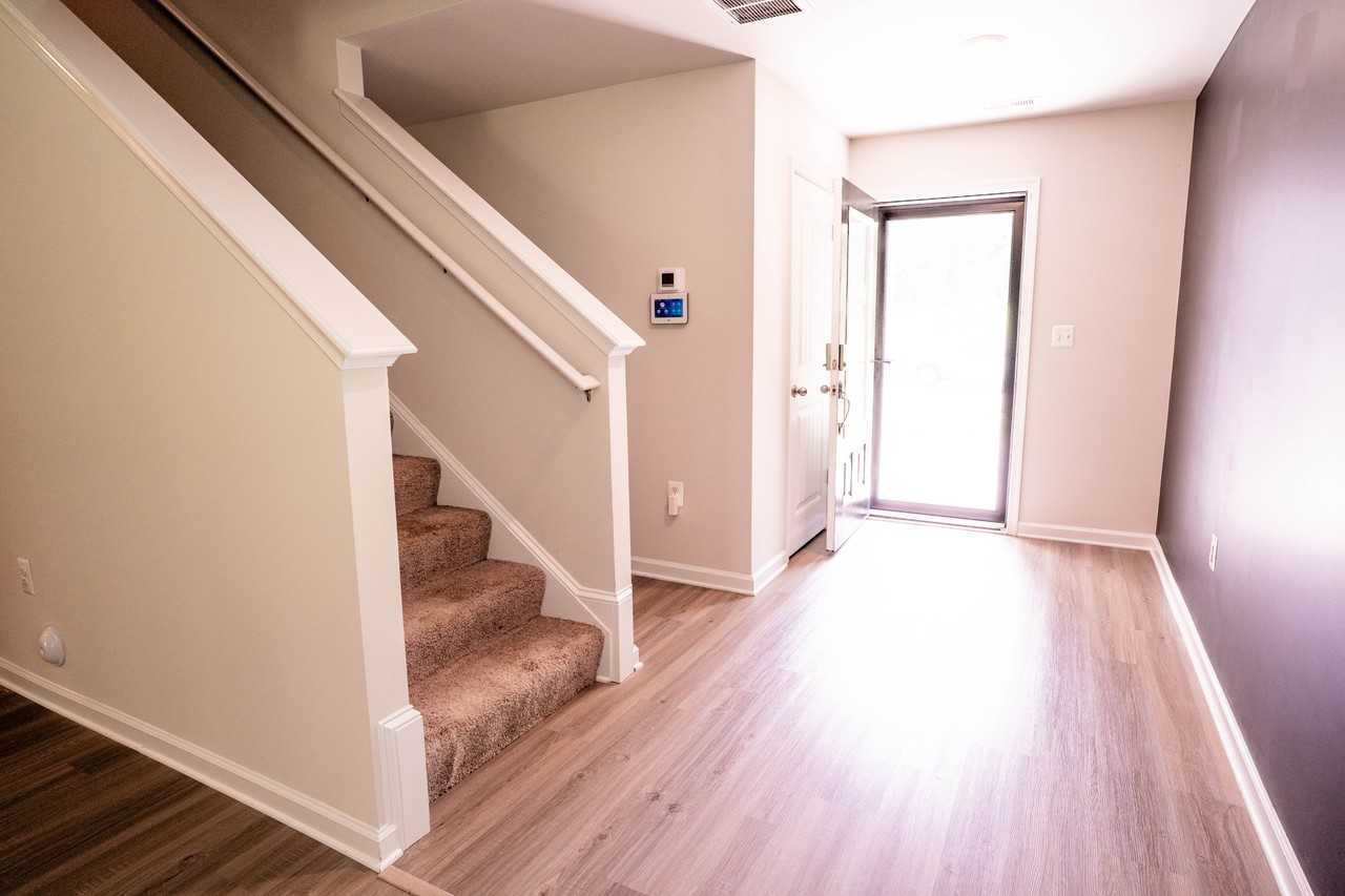2814 Meadow View Blvd #NA - Photo 7 of 38