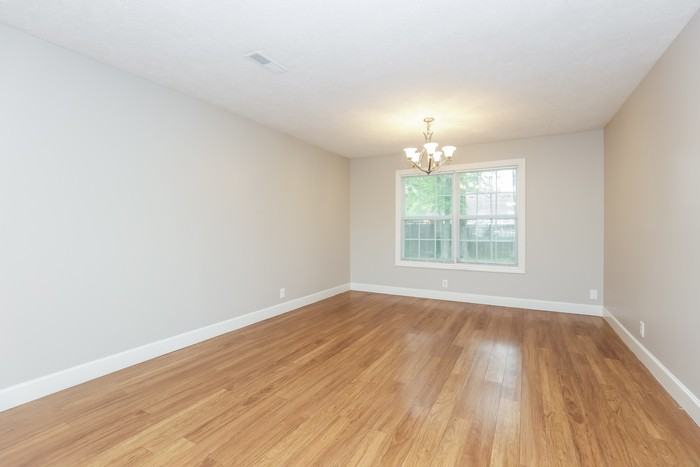 2057 Aberdeen Cir - Photo 6 of 17