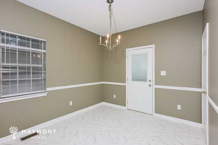 141 Parklane Pl - Photo 7 of 15