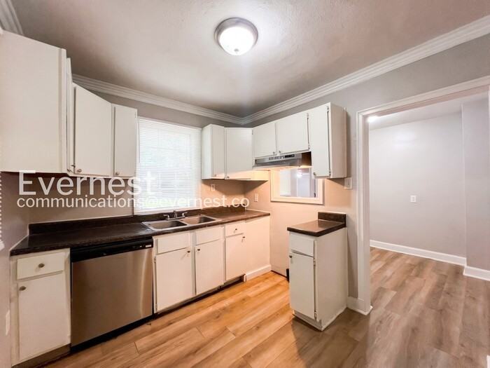 905 Parkhaven Ln - Photo 5 of 24