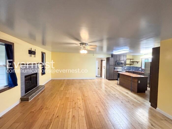 466 Hays Hollow Rd - Photo 6 of 30