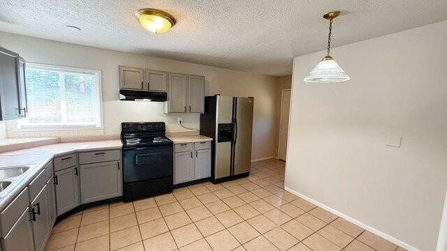 3245 Chrysler St - Photo 5 of 11