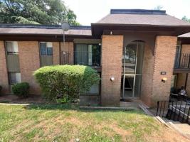 featured image of 415 Orchard Trace Ln #2