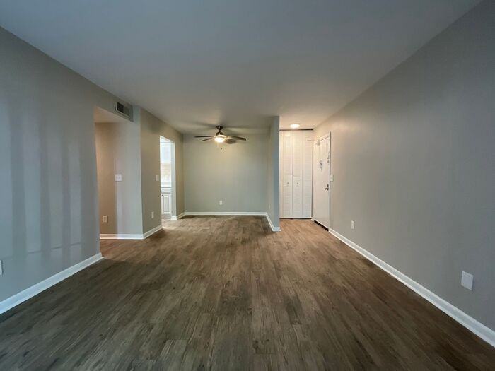 415 Orchard Trace Ln #2 - Photo 5 of 11
