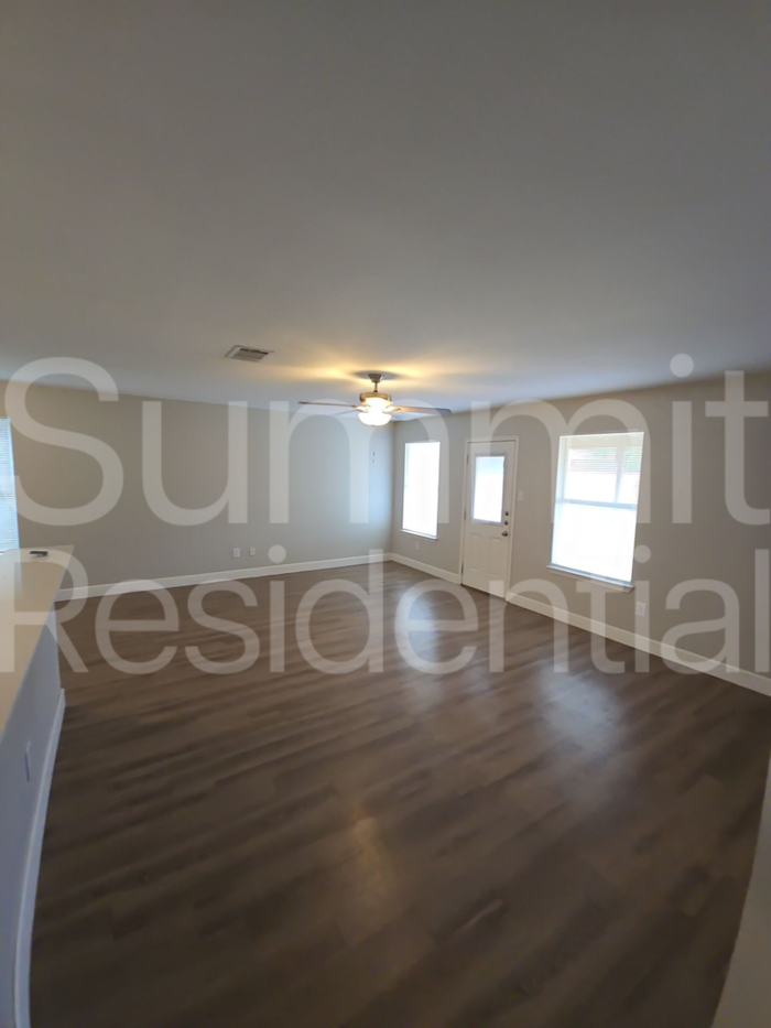 3350 Pioneer Crossing Dr - Photo 5 of 24
