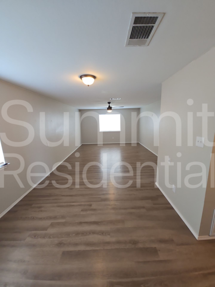 3350 Pioneer Crossing Dr - Photo 7 of 24