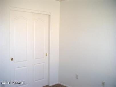 571 W Calle Paso Suave - Photo 6 of 10