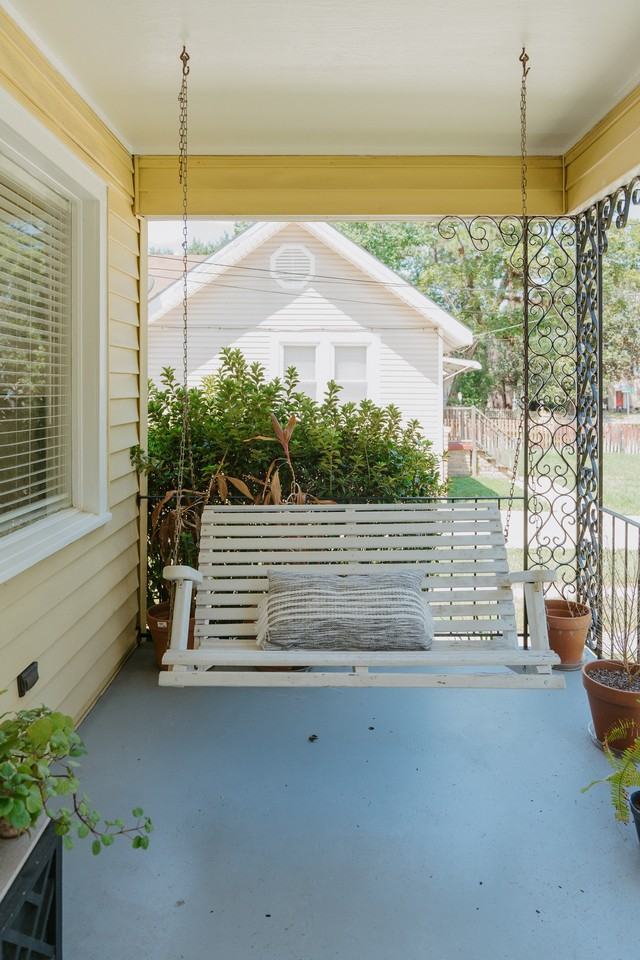 2561 Woodruff St #NA - Photo 2 of 13