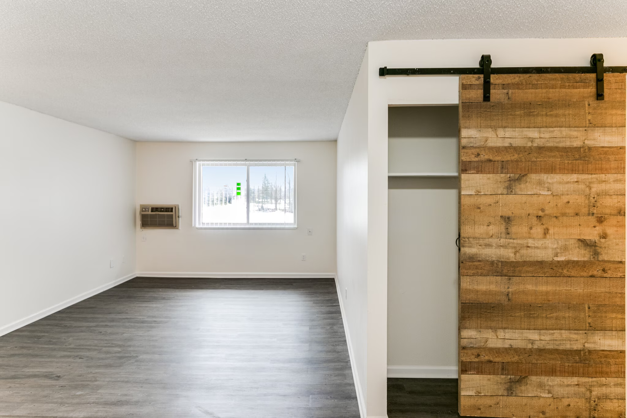 168 1st St #7 - Photo 2 of 15