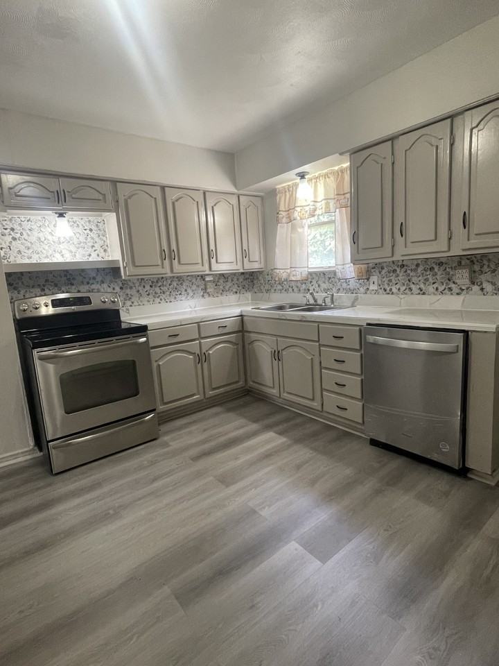 119 Palm Oak Dr #NA - Photo 4 of 6