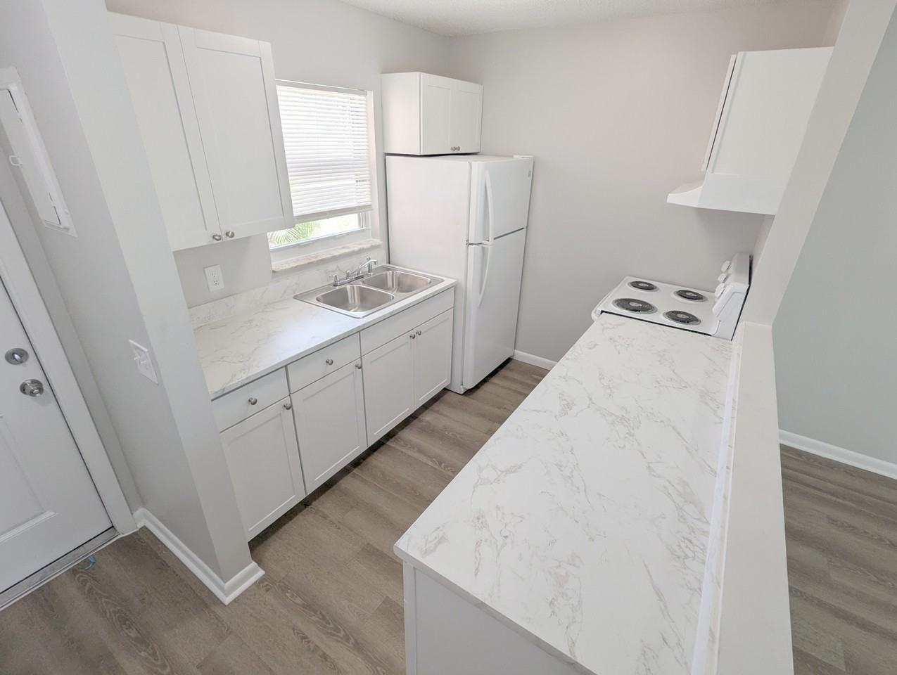 3031 Springfield Ln #3035 - Photo 2 of 16