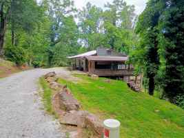 featured image of 24 Dogwood Ln #A