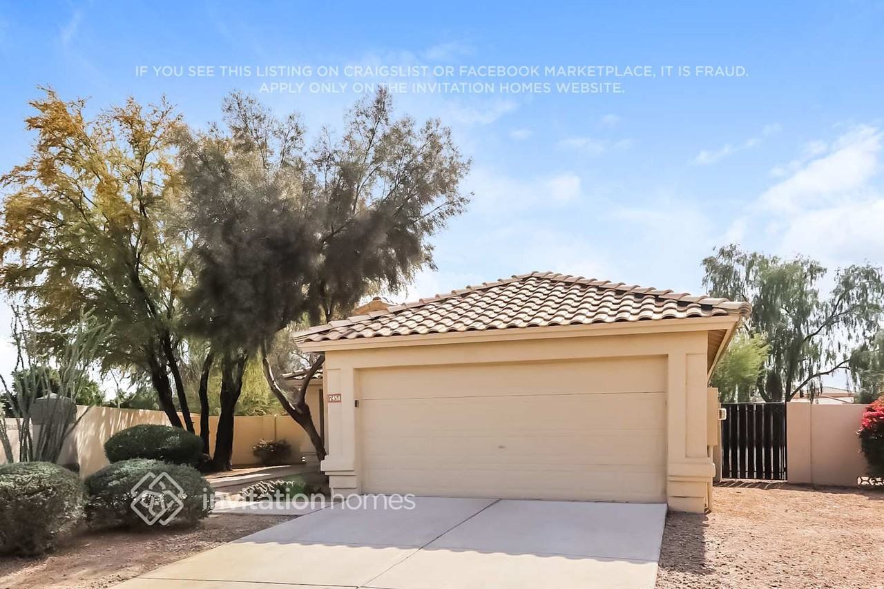 7451 W Via Del Sol Dr - Photo 2 of 17