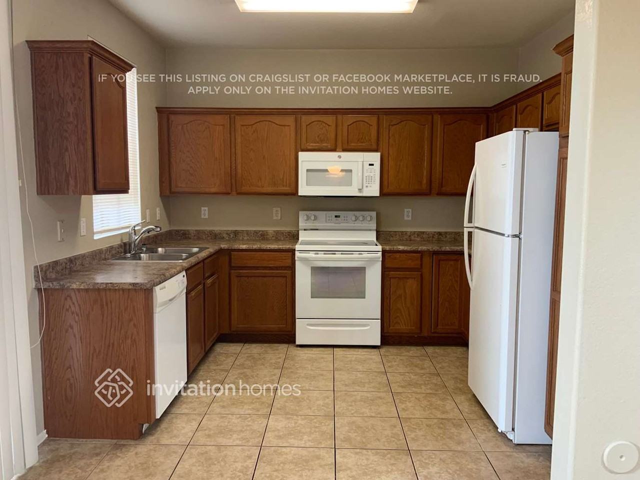 40092 N Calabria St - Photo 3 of 14