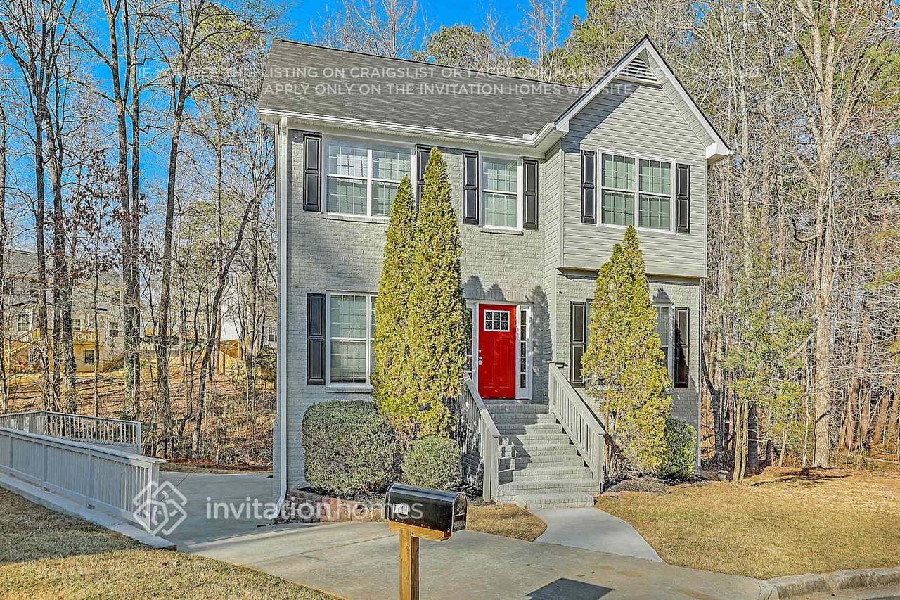 7144 Stonebrook Cir - Photo 3 of 27