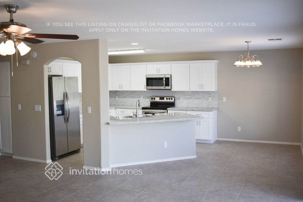 186 N 224th Ln - Photo 5 of 10