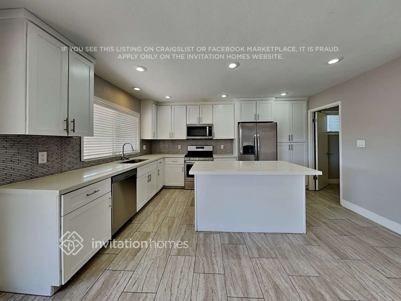 5306 S Hazelton Ln - Photo 6 of 18
