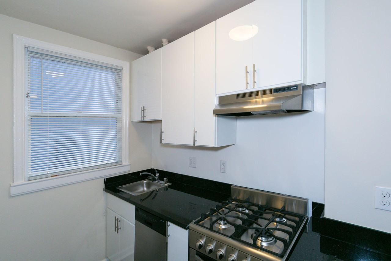 650 Ellis - Photo 5 of 23