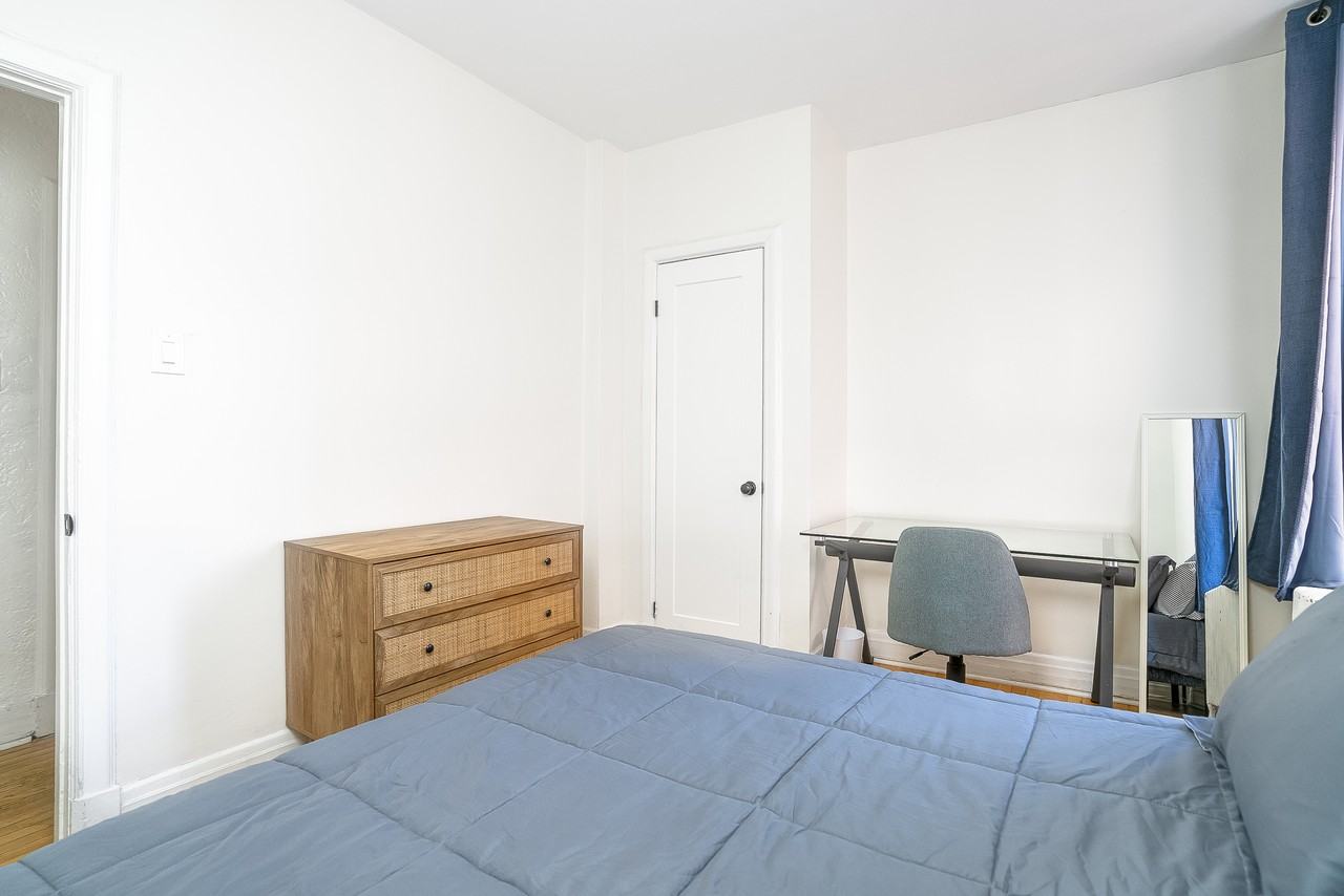 130 Rue Prince-Arthur O — photo 3