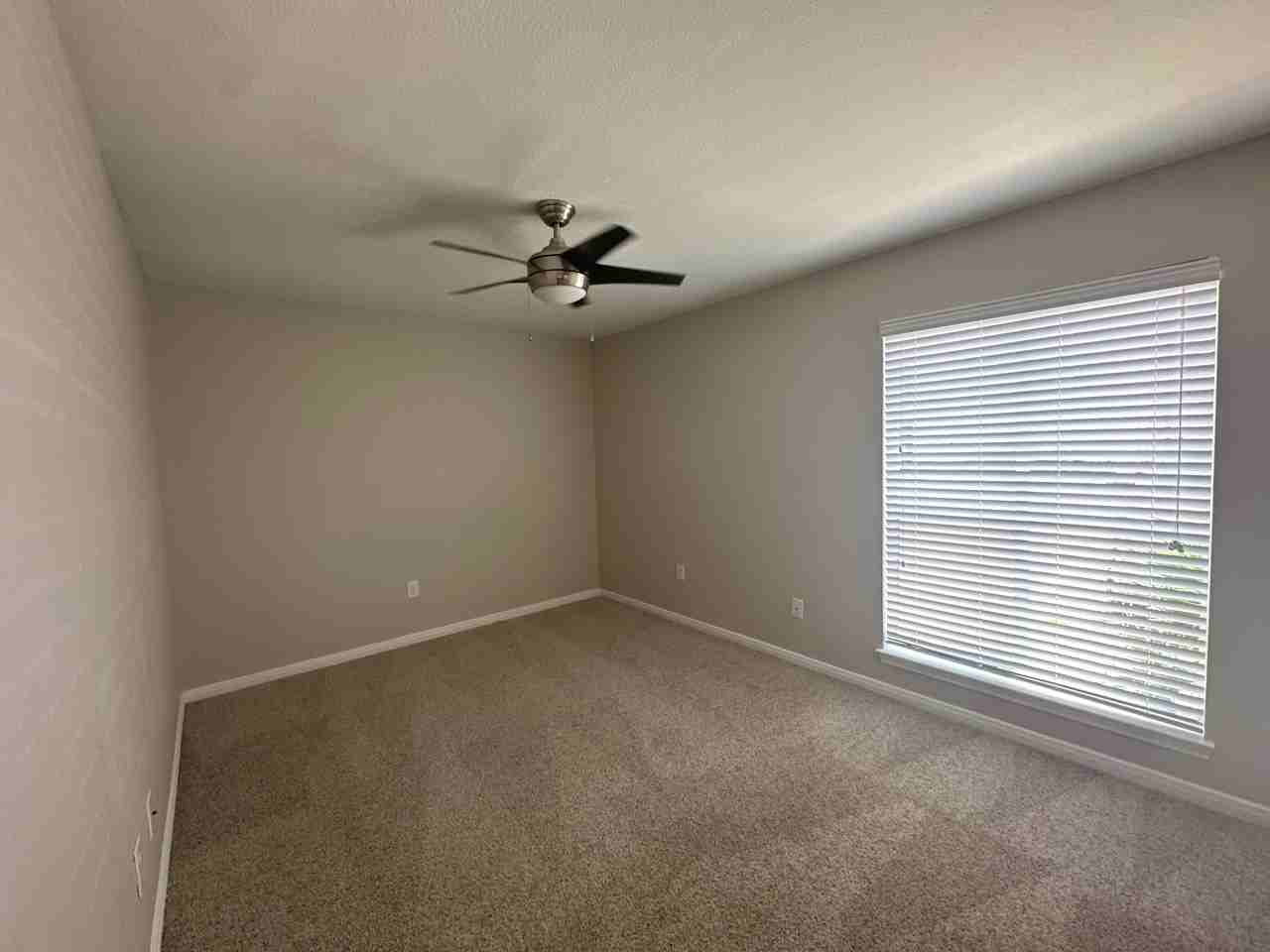 2825 Bellefontaine 115A - Photo 5 of 22
