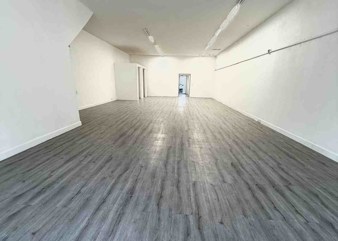 135 W Yosemite Ave #1 - Photo 4 of 8
