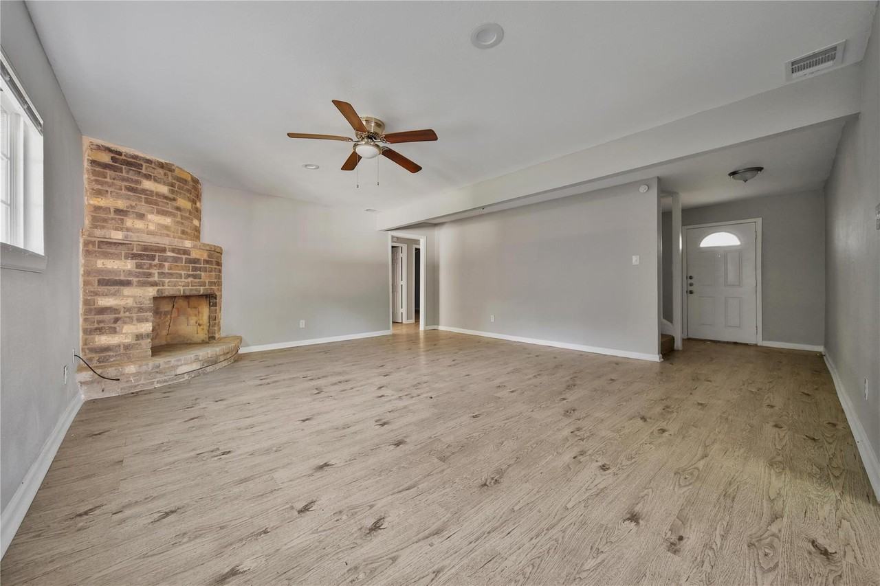 10071 Woodhollow Dr #1 - Photo 2 of 44