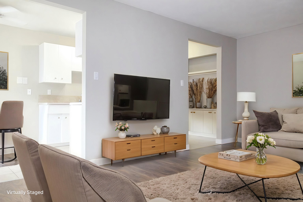Oliver 2 Apartments - Photo 2 of 18