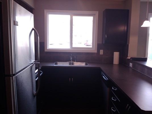 31 Country Village Manor Ne - Photo 3 of 10