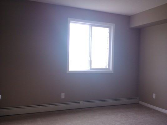 31 Country Village Manor Ne - Photo 6 of 10