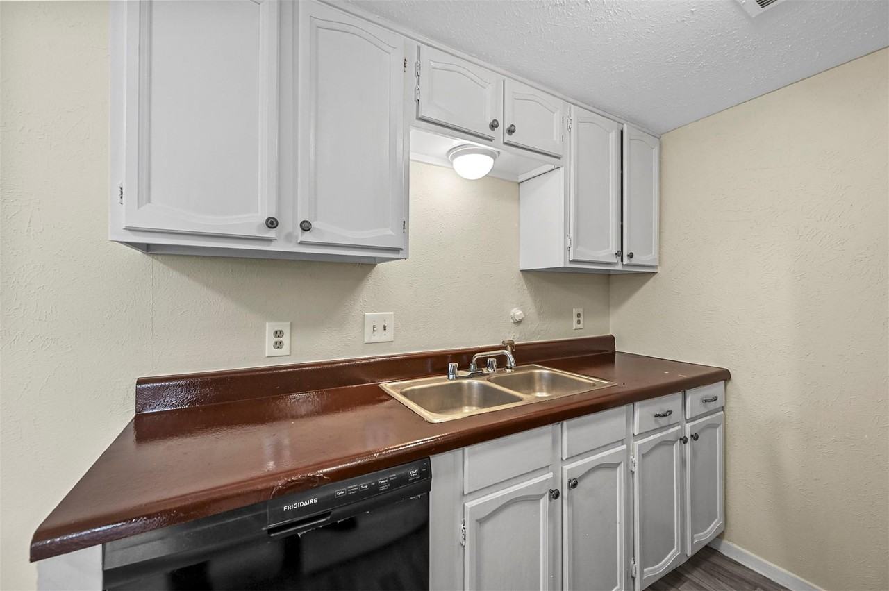 505 Morris St #5 - Photo 5 of 16